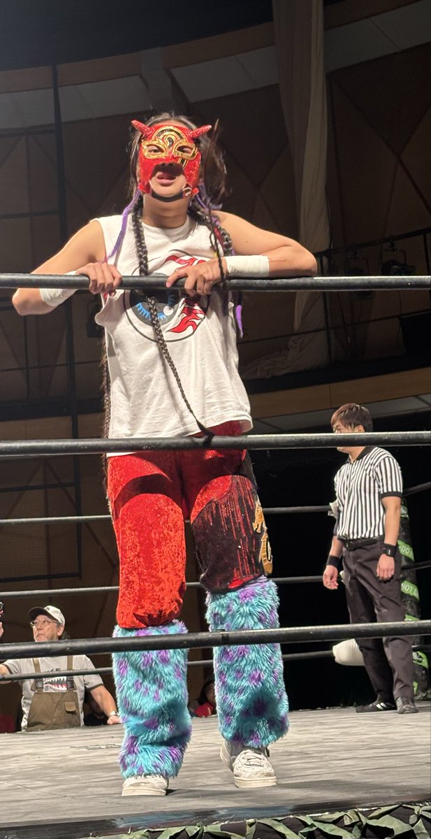 HasDot91318's tweet image. 昨日のVKF出場女性陣
CoCoちゃんの技は観る度に洗練されていく
VKFマシーン69さんはもしかして🤔
真帆さんは更に強くなってて蹴りの音はもの凄い😳
引き締まった感じのあかね姐さん😍
#VKF
#CoCo
#VKFマシーン69
#ブランキー真帆
#藤田あかね