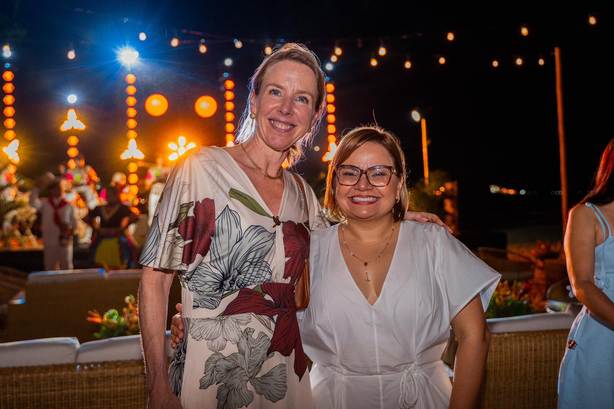 MagdalenaGober's tweet photo. Gobernadora Margarita Guerra recibió a ministros y diplomáticos de 58 países en el marco de la 1era Conferencia sobre transición de combustibles fósiles

La ministra de Ambiente, Irene Vélez, agradeció a la mandataria por el recibimiento que también convocó a representantes. https://t.co/VU4LC0eG5q