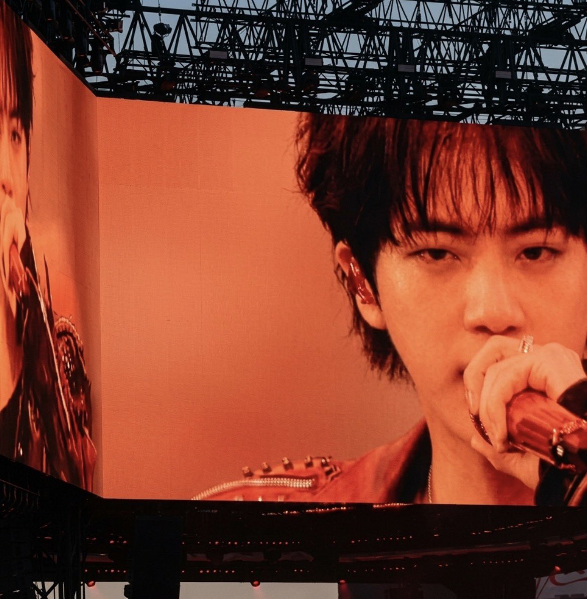 Today I want to vote 15 times for #Dont_Say_You_Love_Me by #Jin for #RankingHouse - thank you <a href="/houseradiomx/">House Radio MX</a>