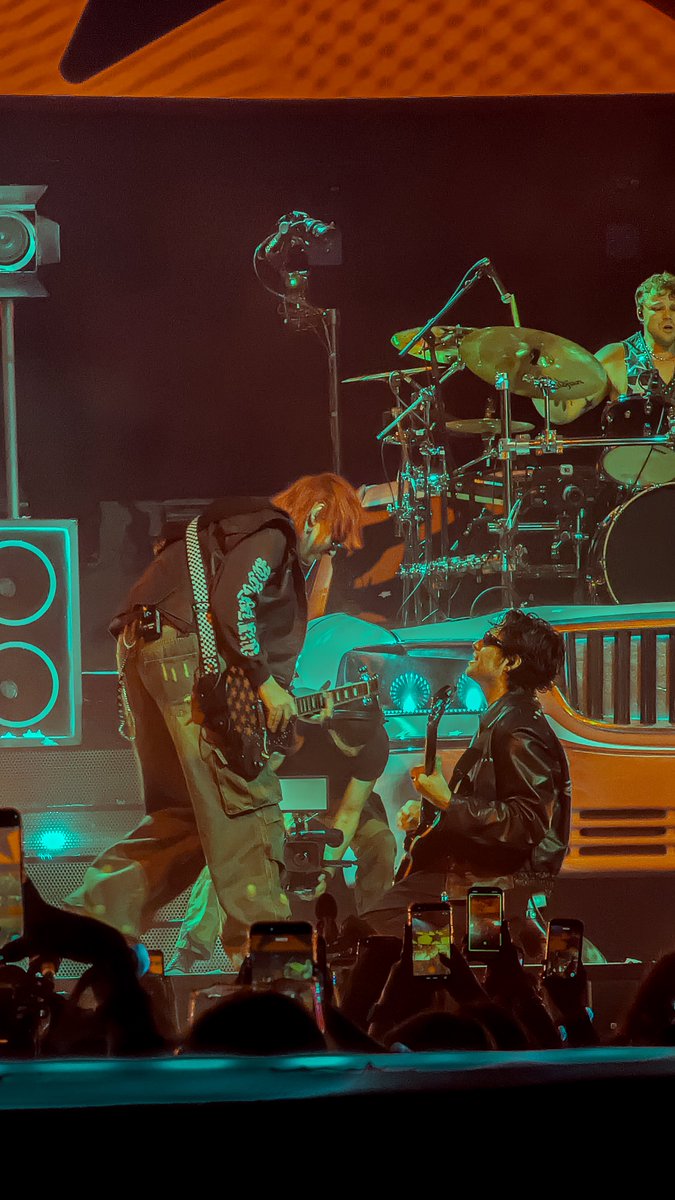 faith on tour! 卌⭐️ tweet media