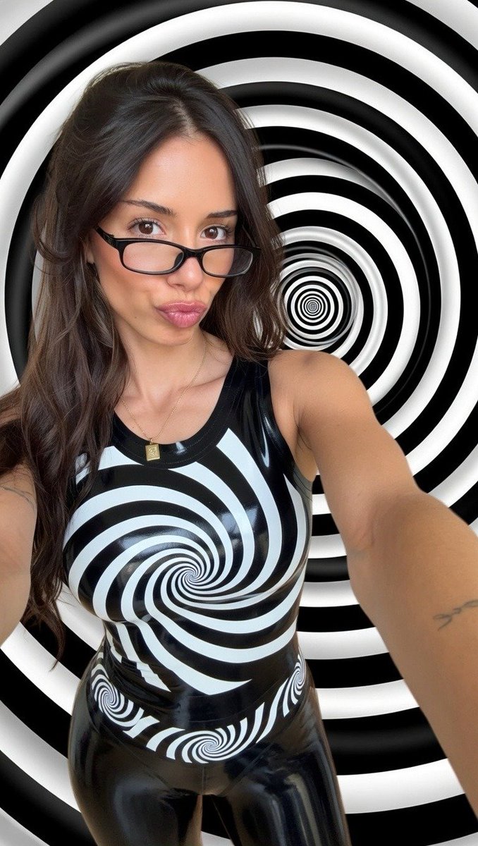 Hypno tweet media