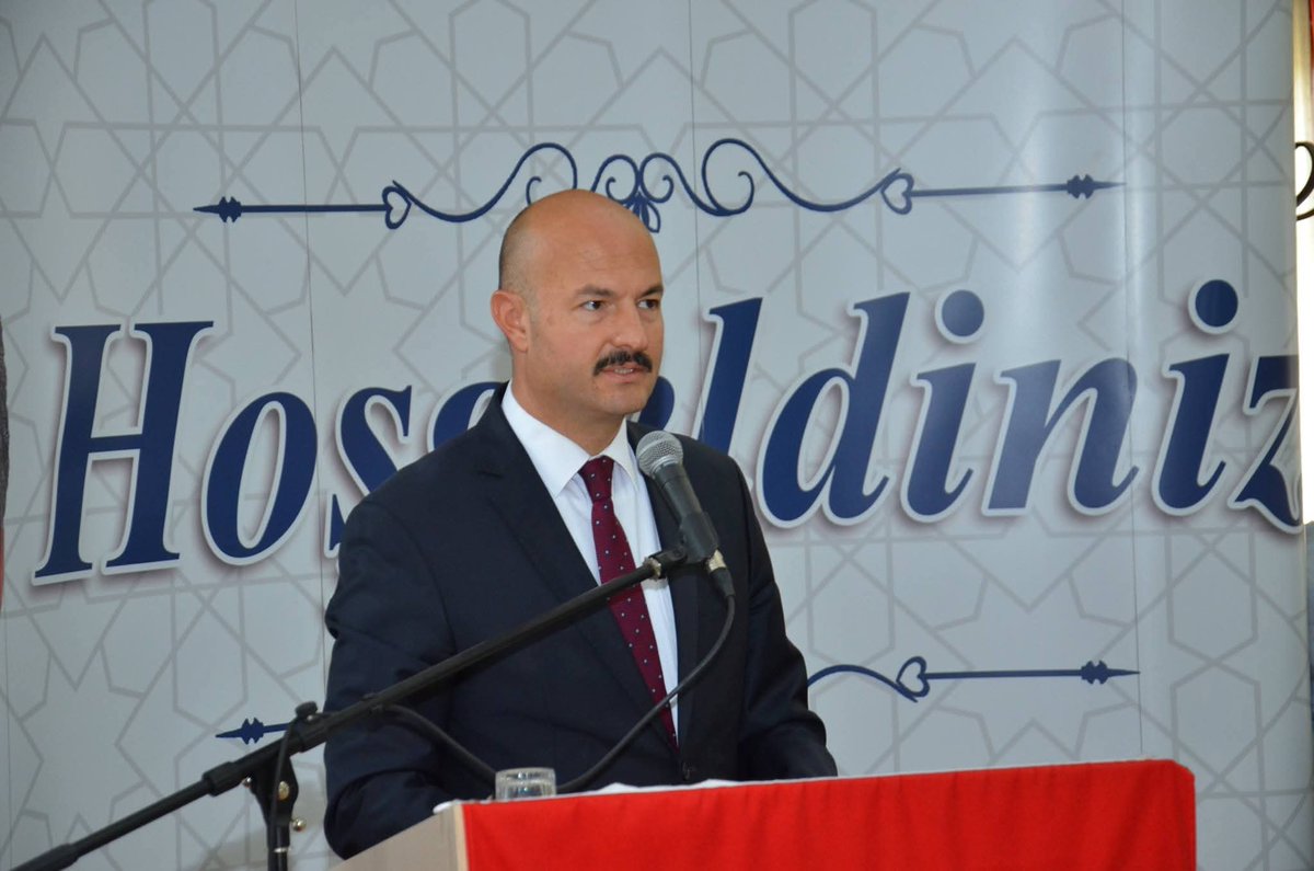 fatihomac's tweet photo. Daha önce Sincanımıza birlikte hizmet etme fırsatı bulduğum, Önceki Dönem Sincan Kaymakamımız Sayın @abdullahkuchuk'ün, Adıyaman Valisi olarak atandığını öğrendim. Hayırlı olsun. Yeni görevinde kendisine üstün muvâffakiyetler ve başarılar dilerim. Allah yâr ve yardımcısı olsun.🤲🏻 https://t.co/8MJSjLSiay