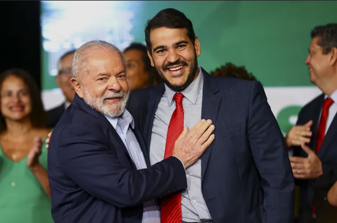 Chefcarolinavi1's tweet photo. Deus me perdoe mas ...
Perdeu mané, é a única frase que me vem à cabeça ... https://t.co/0eGYBmtWyT