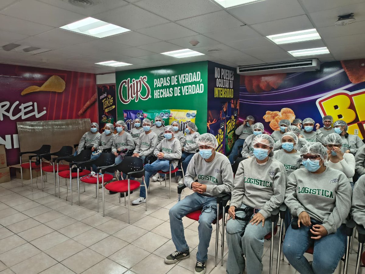 ITESA_OFICIAL's tweet photo. Estudiantes de Ingeniería en Logística visitaron Barcel para conocer en la práctica la cadena de suministro: demanda, producción, almacenamiento y distribución 🤝📦 Experiencias que fortalecen su formación profesional.
#OrgulloITESA #OrgulloTecNM #OrgullosamenteTecNM https://t.co/tg7w7YzUQ9