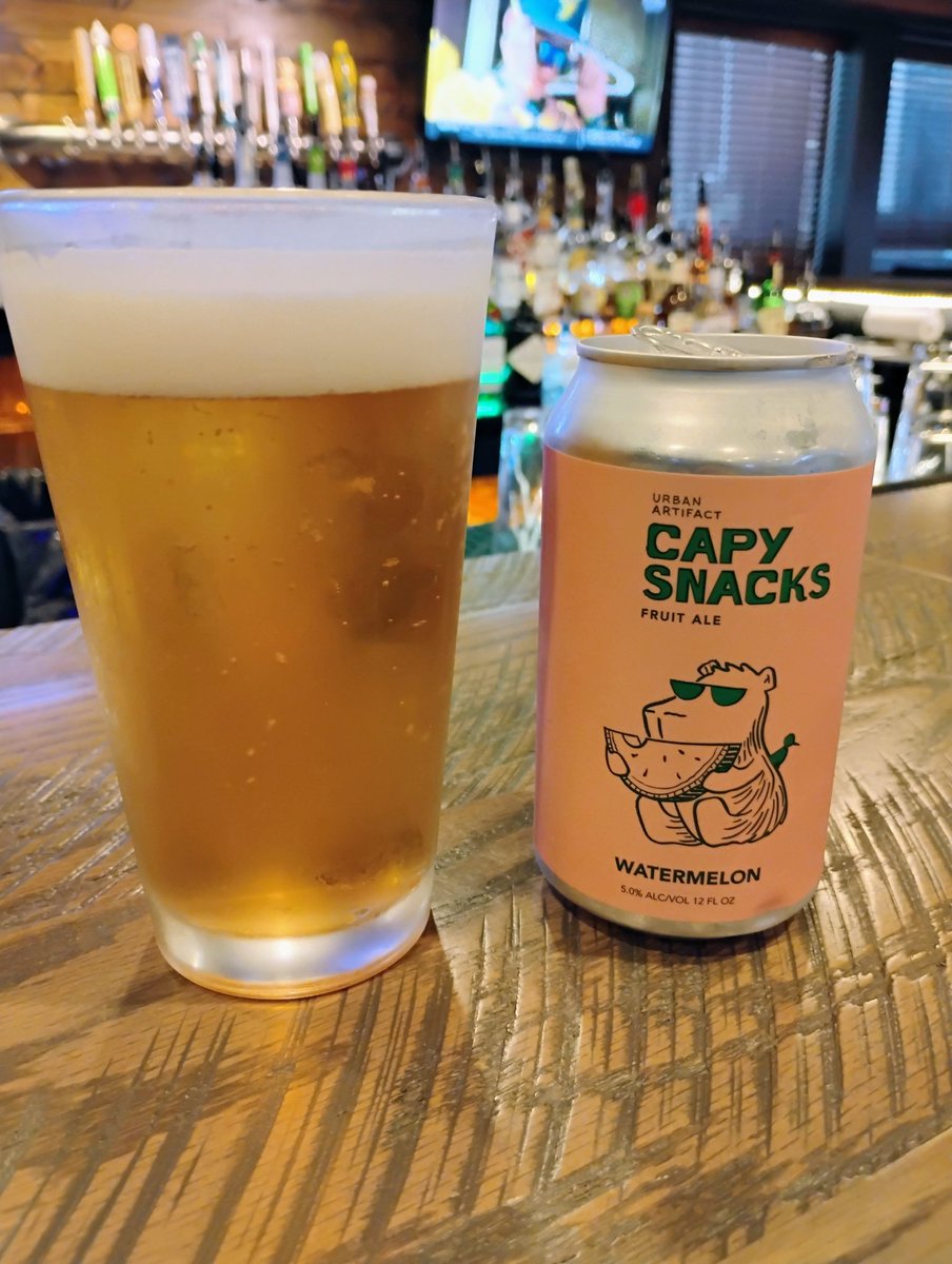 BeerSnobSean's tweet image. I've quit wheat beers so this is now my favorite watermelon beer (Hell or High Watermelon was the best). Tart, not as much as I'd normally like in a sour, but it makes up for it with wonderful watermelon flavor that flirts with being just sour enough. #beer #OHbeer #OhioBeer 5.00