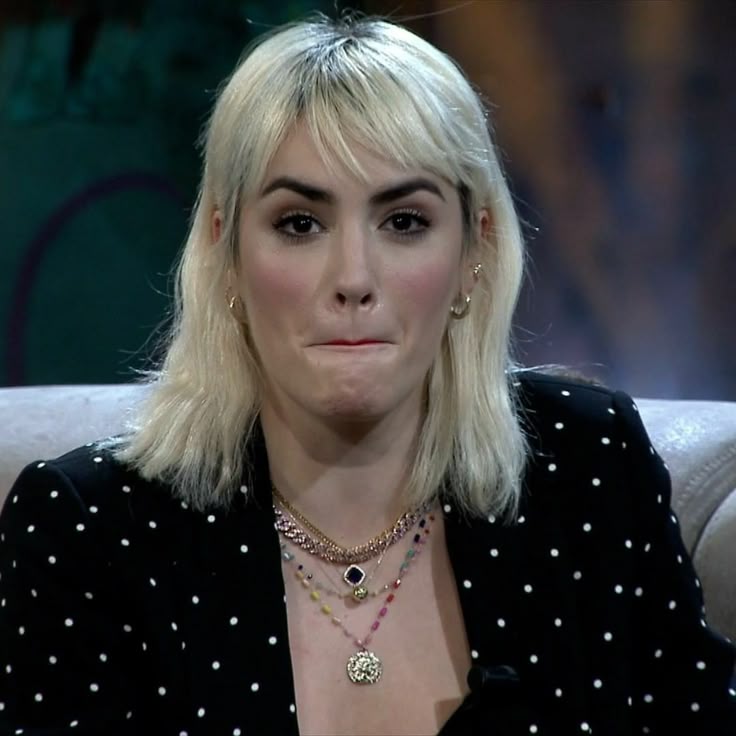 entre a la tienda a ver que podía comprar y cuando vi los precios salí espantada