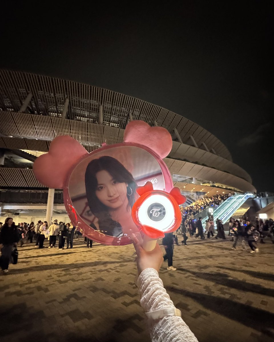 우유 ( 𝚄𝚈𝚄 ) tweet media