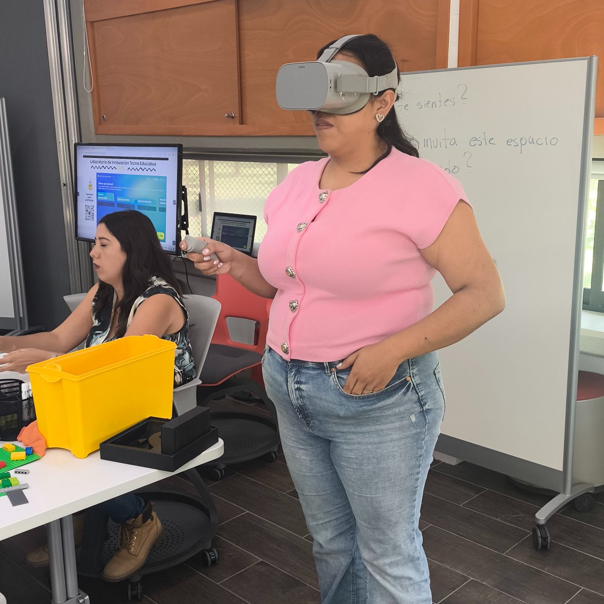 evirtualIberoP's tweet image. En el taller “Conoce el LITE”, docentes exploraron 2 zonas de aprendizaje y, desde la experiencia, detonaron ideas, diálogo y creación colectiva.
Un primer acercamiento que abre grandes posibilidades para innovar en la práctica docente.
#Educación #EdTech #Innovación