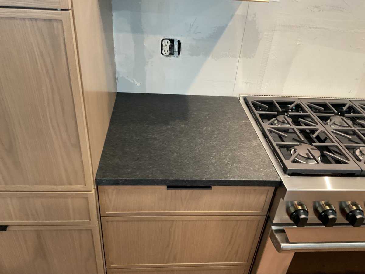 masterscounters's tweet image. This #kitchen comes together with Black Pearl #granite, creating a strong, sophisticated look that anchors the entire space. From the perimeter to the waterfall island, this installation shows how a darker surface can elevate a space.
 zurl.co/Dfy97