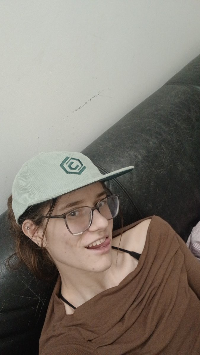 Queen Anora | Findom 🇨🇦🇩🇪 tweet media