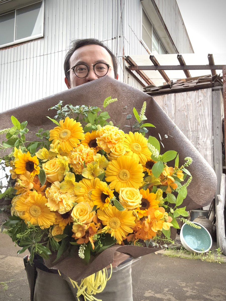 kurinouen's tweet image. 💐10周年のお祝いに💐

#anniversary
#happy
#仲間

🍀🍀🍀🍀🍀🍀🍀🍀🍀🍀🍀🍀🍀🍀🍀🍀🍀🍀
ご質問、ご要望の際は、お電話もしくはDMでお気軽にお問い合わせいただければ幸いです☺️
🍀🍀🍀🍀🍀🍀🍀🍀🍀🍀🍀🍀🍀🍀🍀🍀🍀🍀

#花屋
#花束
#アレンジメント
#コチョウラン 
#ナチュラル