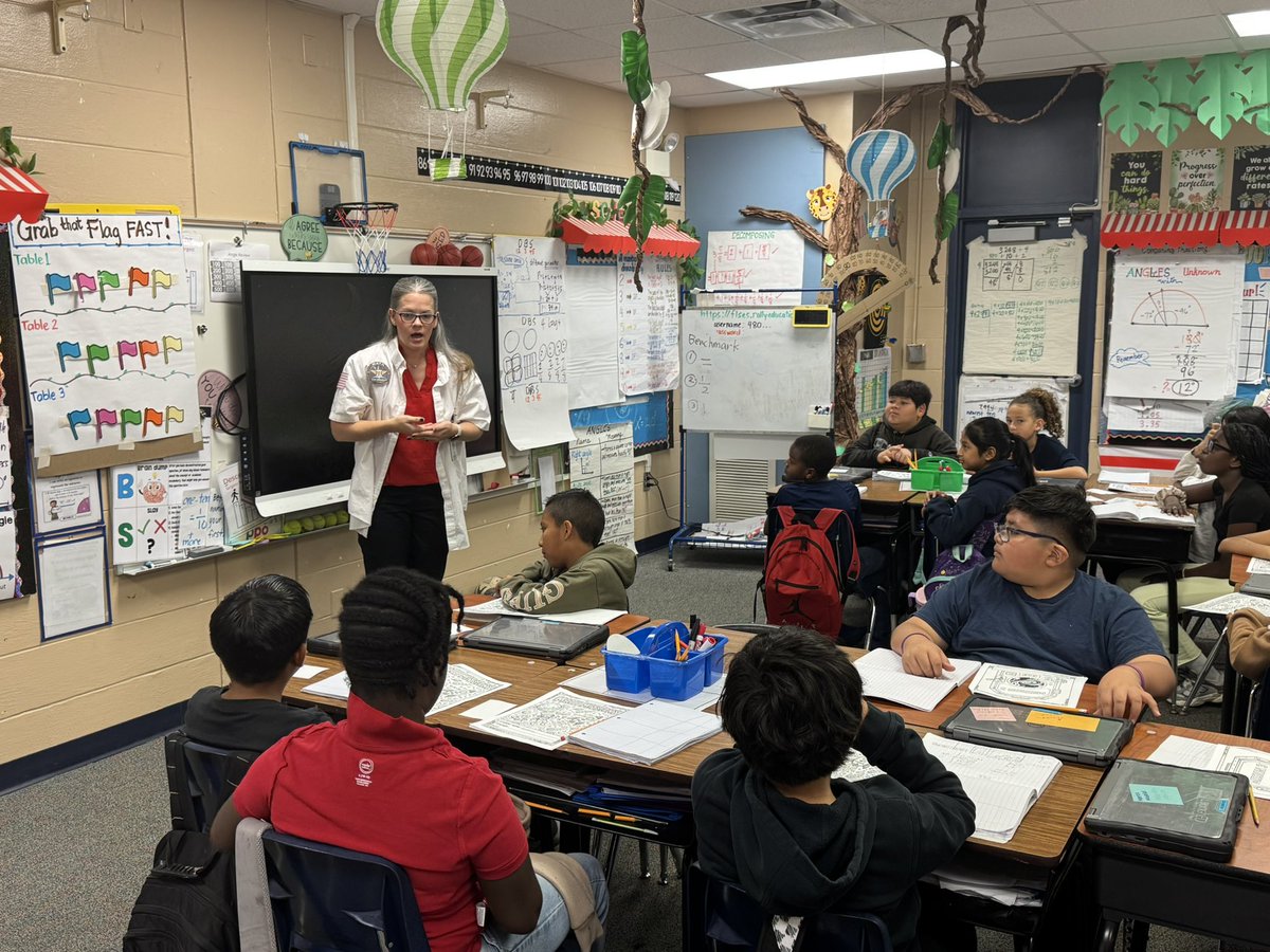 ElementaryMath CDL tweet media