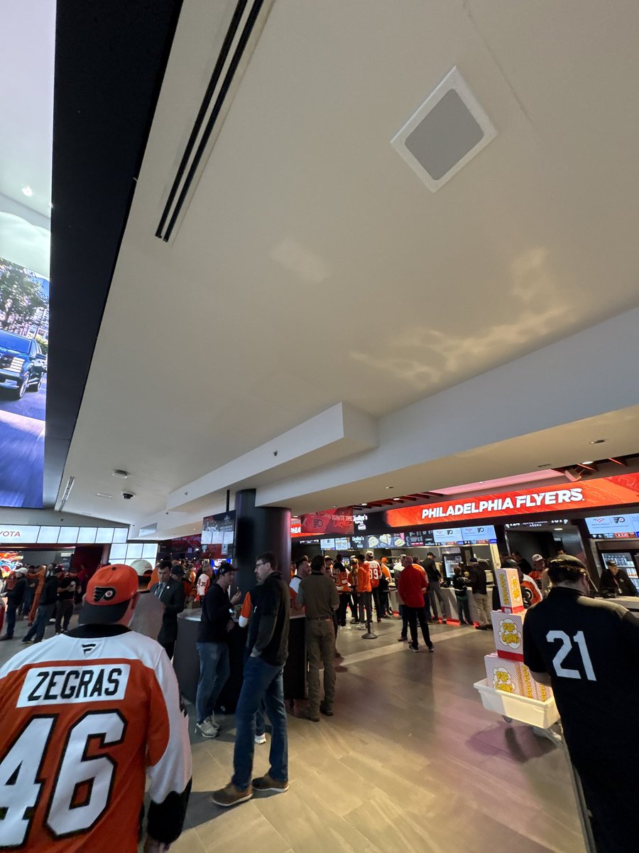 PhillyDavidSpade tweet media