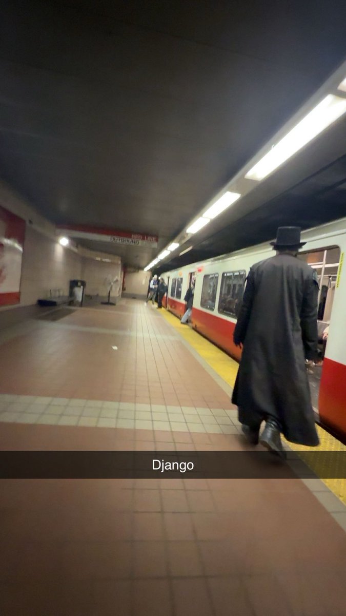 CoachBuzzer96's tweet photo. Just saw Django riding public transit https://t.co/h1Mbj5pU0R