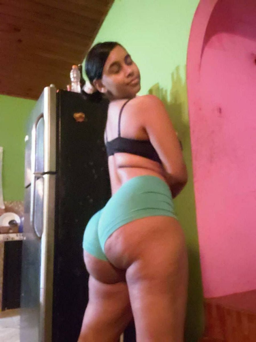 zinger1332's tweet photo. #thick #fatpussy #breedable #freeuse #tribute #goodgirl https://t.co/xYyxid5wRT