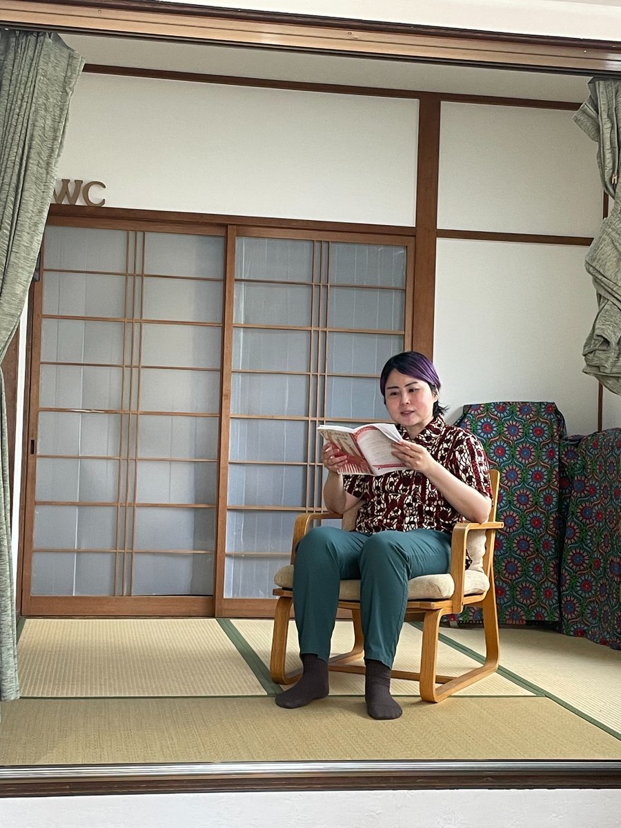 ことばのたび社 tweet media
