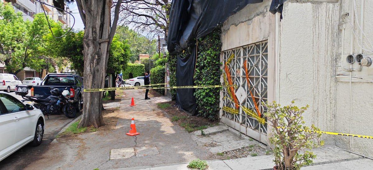 BJAlcaldia's tweet image. Alcaldía Benito Juárez suspende obra irregular y presenta ante el Ministerio Público a 18 personas.
#FichaInformativa:
🔗 bit.ly/4eepIxB