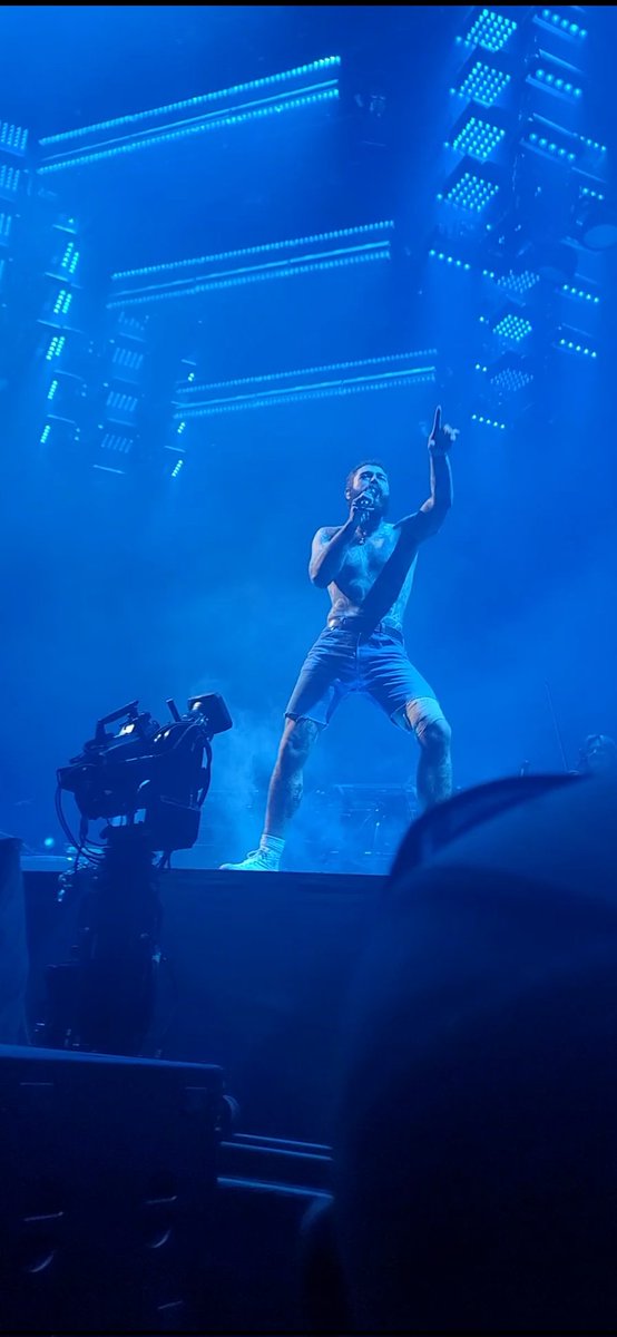 twatterudoing's tweet photo. I was just rewatching my videos of #EnoughIsEnough from the 2023 @PostMalone tour.  &amp; its got me wondering if I'm ever going to be lucky enough to catch it in the setlist again.  @rriproarin and @ExtraPosty - put in a good word with the man for me.  Photo tax from that night.  💙 https://t.co/5i8rLxHLb0