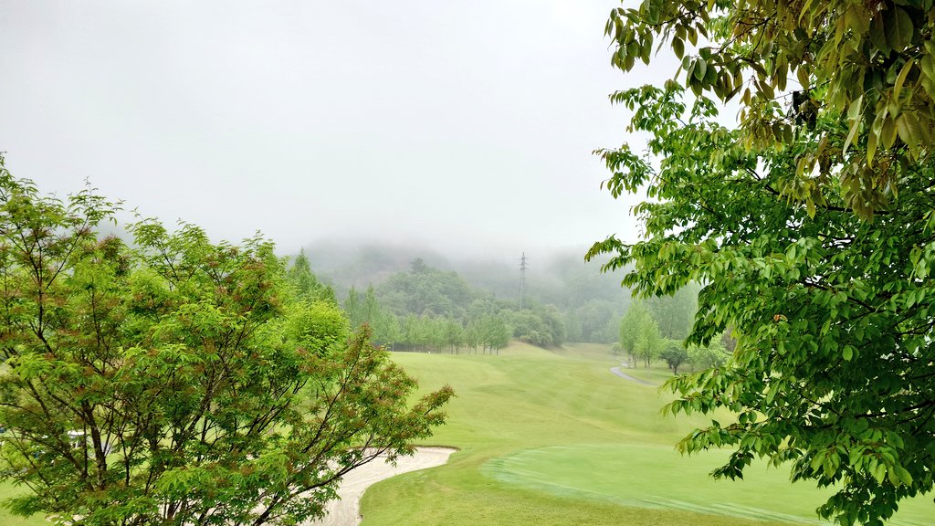 tyorappe_golf's tweet photo. 今年初ラウンドですが雨！☔ https://t.co/kwU4PU7fnZ