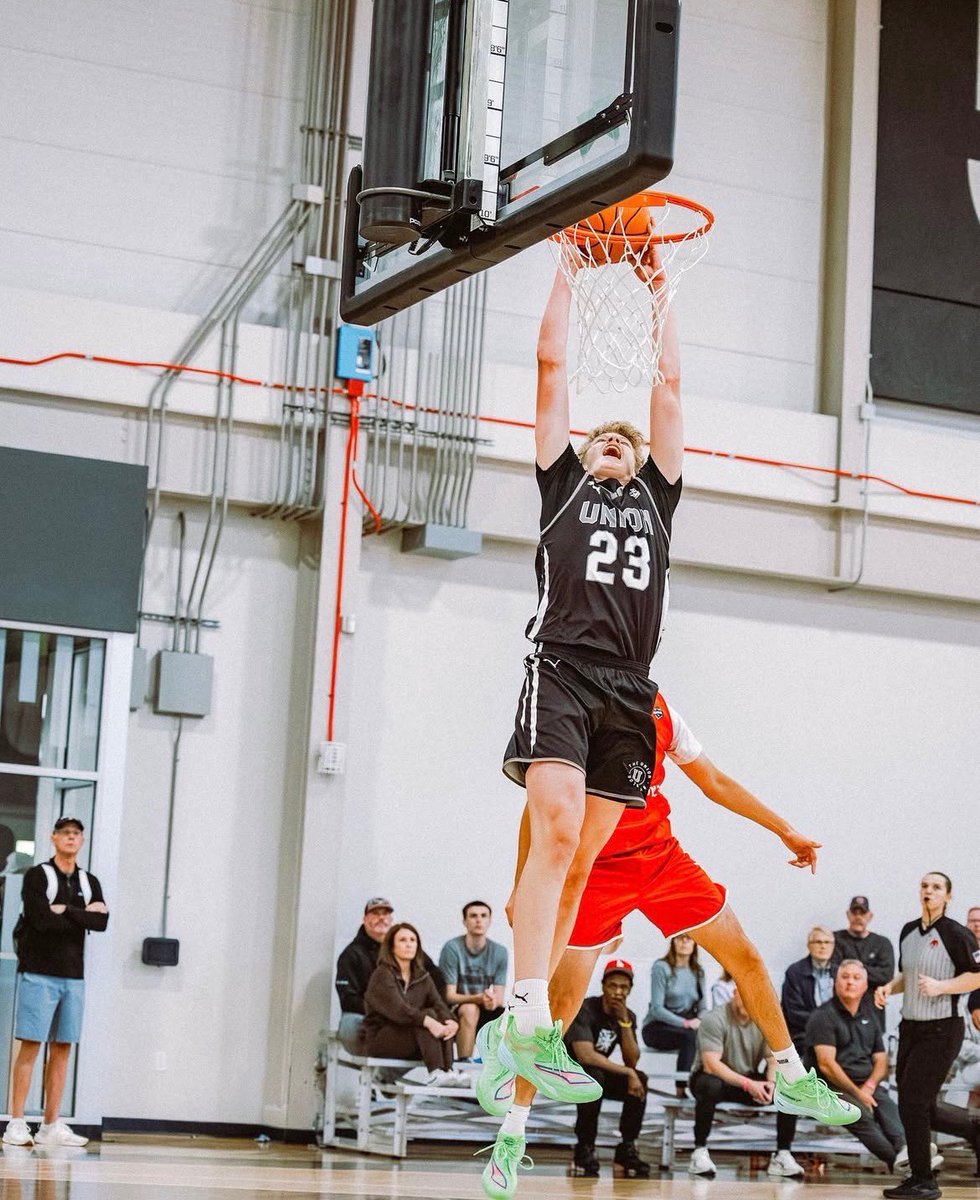schulte_camden's tweet photo. @NxtProHoops @PRO16League https://t.co/nv0EQ4eAdm