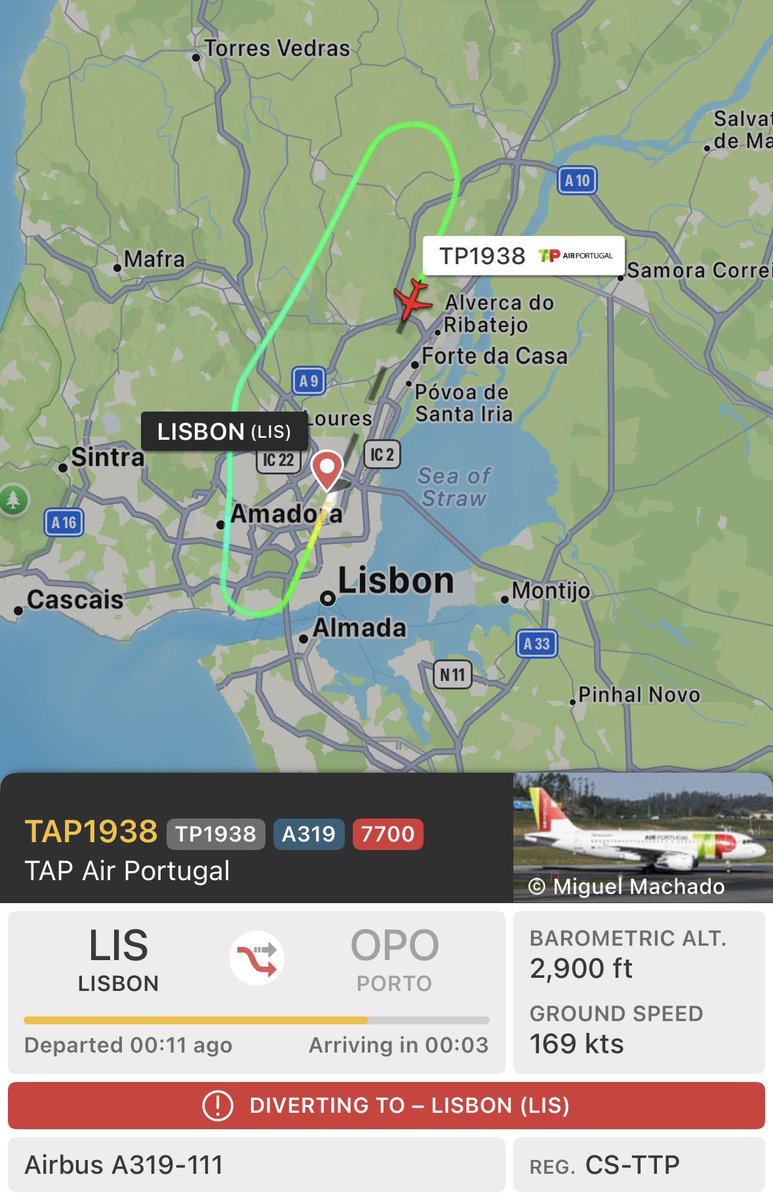 Squawk_Alert's tweet image. #TAP flight #TAP1938/#TP1938 operated by #TAPAirPortugal  from #Lisbon to #Porto  is squawking 7700. The aircraft is an #Airbus A319-100 with registration #CSTTP. Crew has declared emergency after takeoff and are returning.