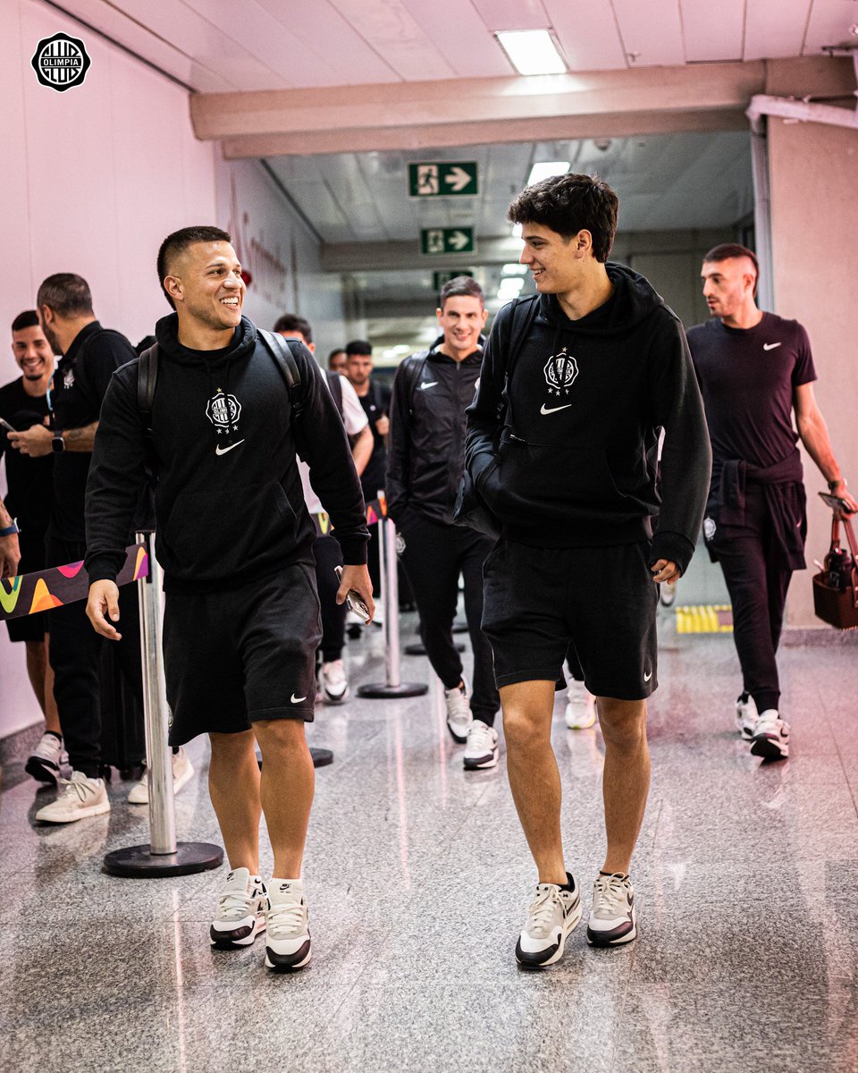 ¡Ya nos encontramos en Río! 🇧🇷

🤍🖤🤍