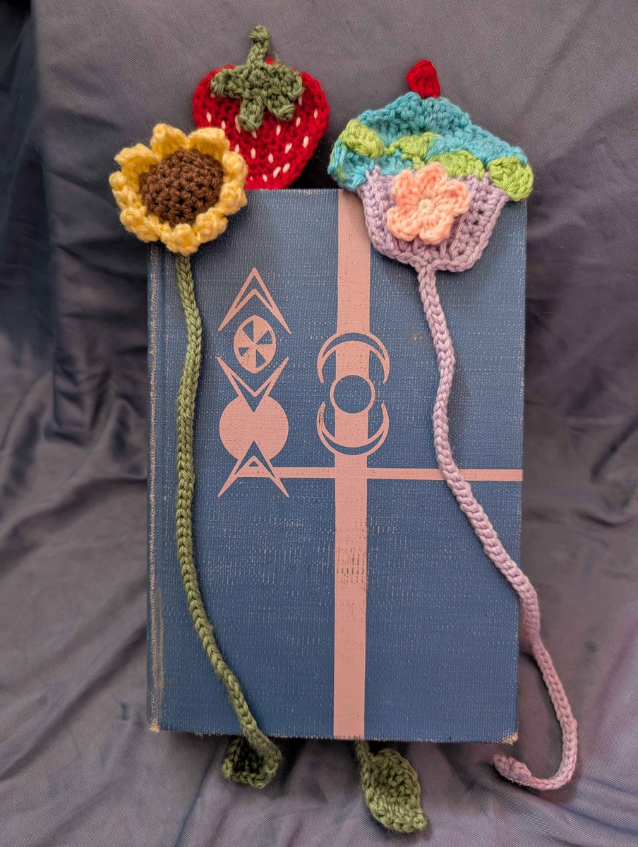 Blooming Designs Studio tweet media