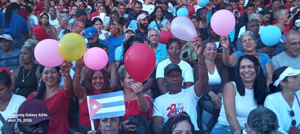 Hoy los sindicatos de #Mayabeque de cada colectivo laboral, protagonizaron, desde el Estadio Nelson Fernández, otra jornada de reconocimiento y festividad en saludo al Día Internacional de los Trabajadores.
#GobiernoProvincial 
#LaPatriaSeDefiende  
#ACCSMayabeque 
#CTC