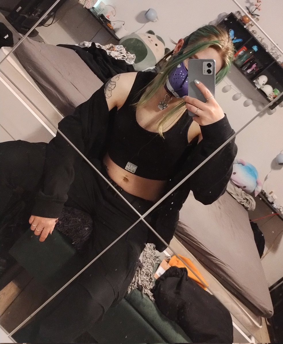 _Snowy_Puppy_'s tweet image. Tomboy puppy girlfriend 💕
#pupmask #petplay #puppygirl