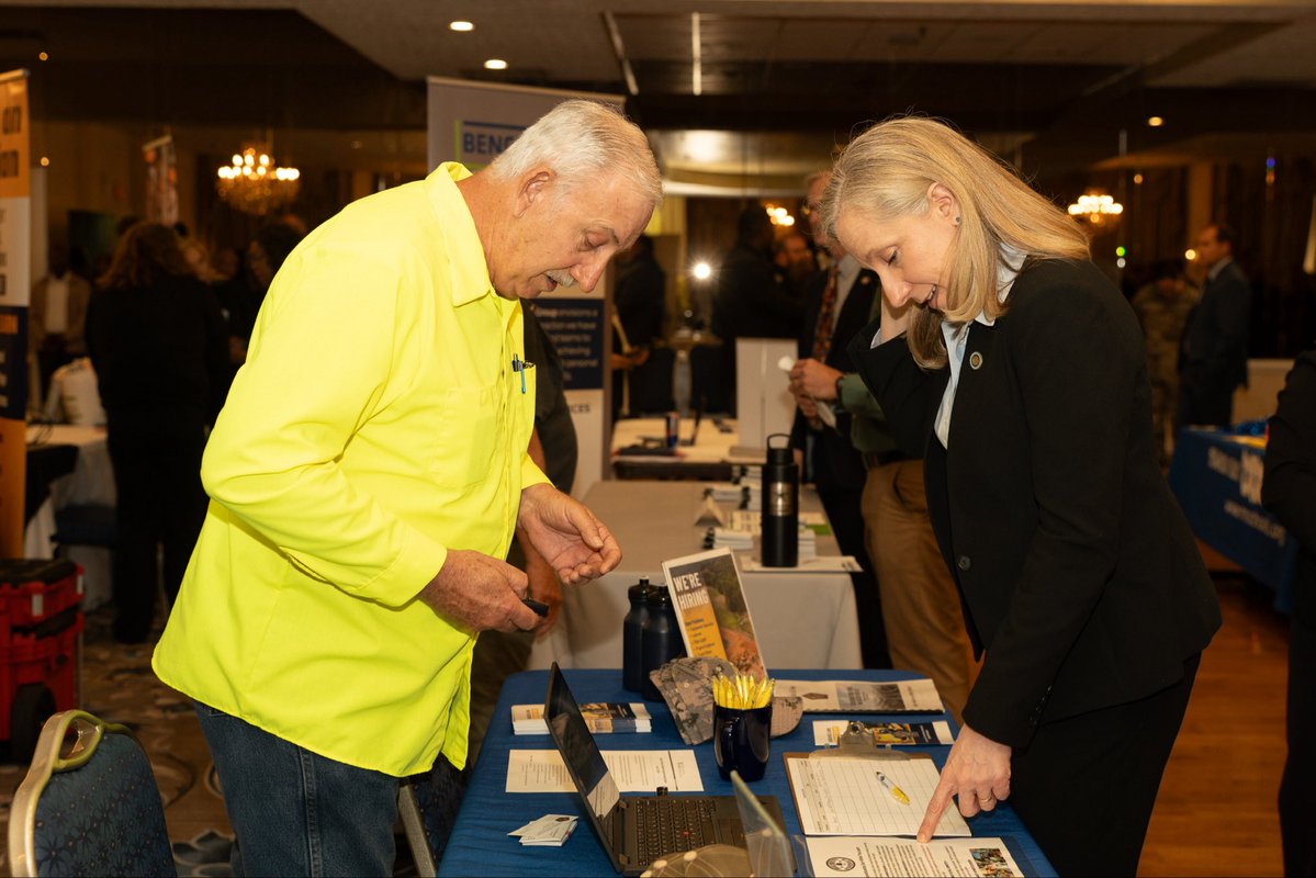 Governor Abigail Spanberger tweet media
