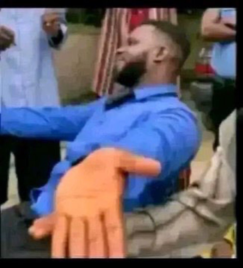 St Sharif🔥 tweet media