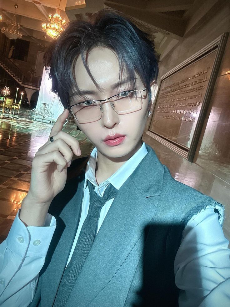 hannieskwan's tweet photo. eu e meu bestie🍀✨️

@NTX_OFFICIAL_ 
#NTX #엔티엑스 #NTFULselcaday 
#XIHA #NTXTOURinLATAM #NTXnoBrasil https://t.co/hA2Avwt2gQ