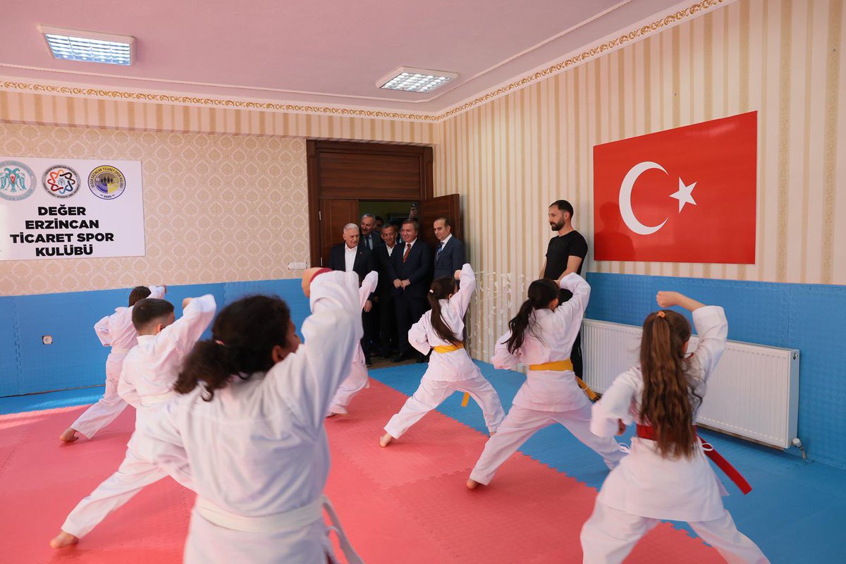 Binali Yıldırım tweet media
