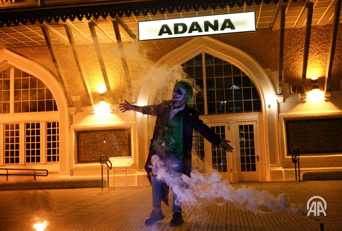 Yakupsaglam012's tweet image. Kurgusal karakter "Joker" tutkunu animatör Adana sokaklarını renklendiriyor

#Adana #AA

@hhasanay @OrhanTopal3 @LevHarman @ibrahim_erikan