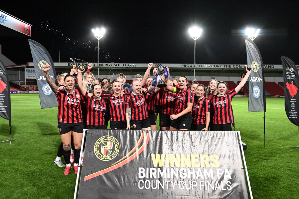 phoebe58794178's tweet photo. Cup winner 2026!!!
@WalsallFCWomen @WFCOfficial @BirminghamFA https://t.co/wmqe1lqSWU
