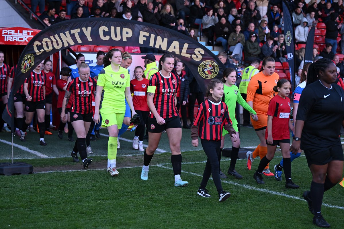phoebe58794178's tweet photo. Cup winner 2026!!!
@WalsallFCWomen @WFCOfficial @BirminghamFA https://t.co/wmqe1lqSWU