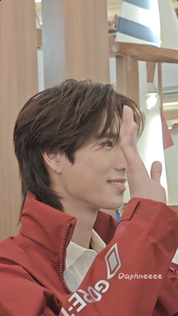 daphneeee01 tweet media