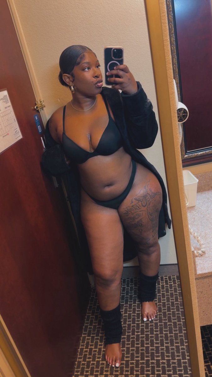 NaturalShayBae tweet media