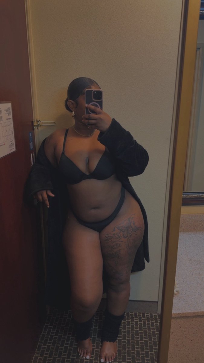 NaturalShayBae tweet media