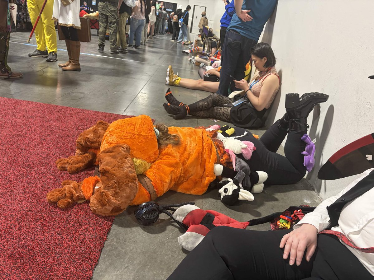 CreatesCupcake's tweet image. My Dogday at Lvl Up Expo! 

#lvlup2026 #lvlupexpo #dogday #poppyplaytime