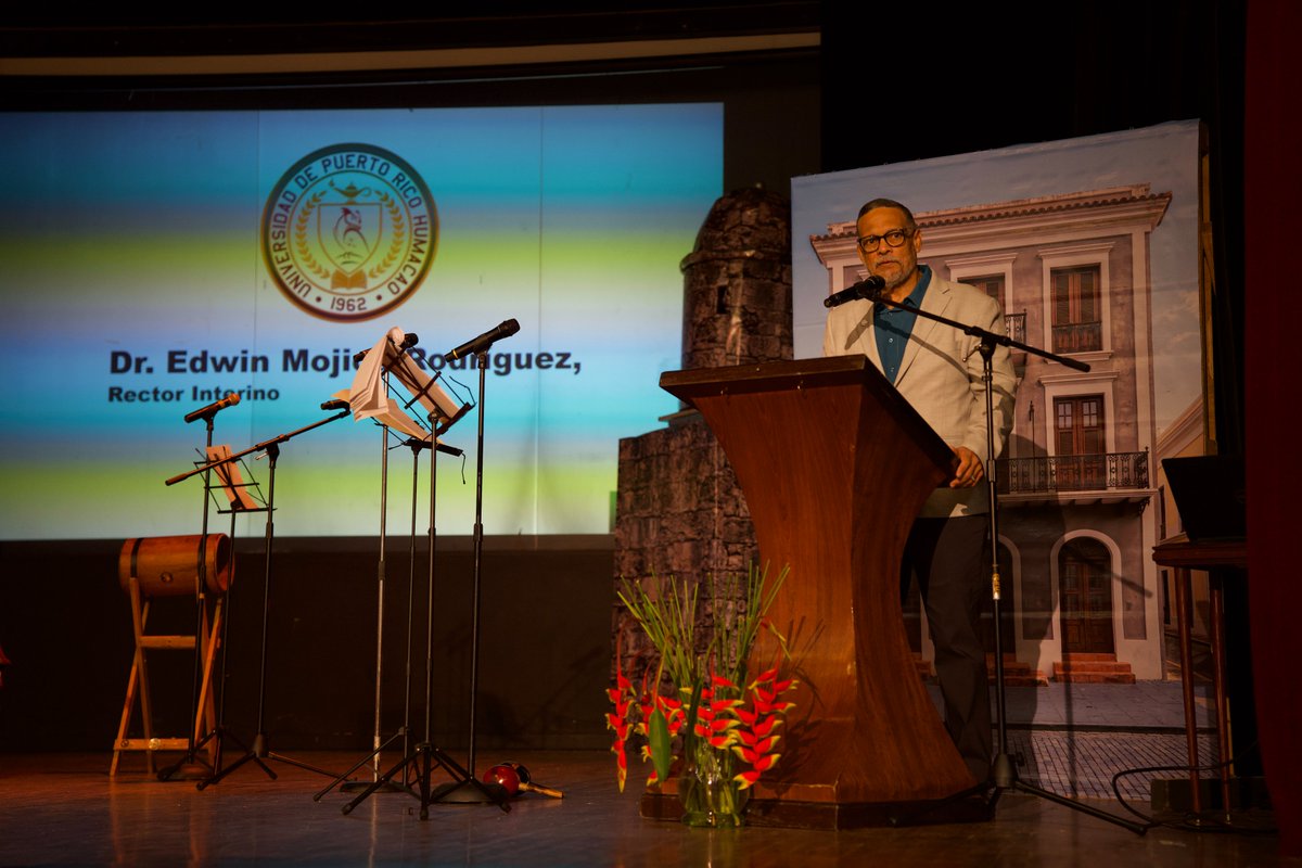 UPRHComunica's tweet image. Gran cierre del Mes de la Lengua y Cultura Puertorriqueña 2026 

Ayer, el Departamento de Español de la #UPRH celebró el emotivo cierre de una jornada académica y cultural dedicada al profesor, escritor, músico y promotor cultural Dr. Marcelino Canino Salgado, cuya obra ha sido