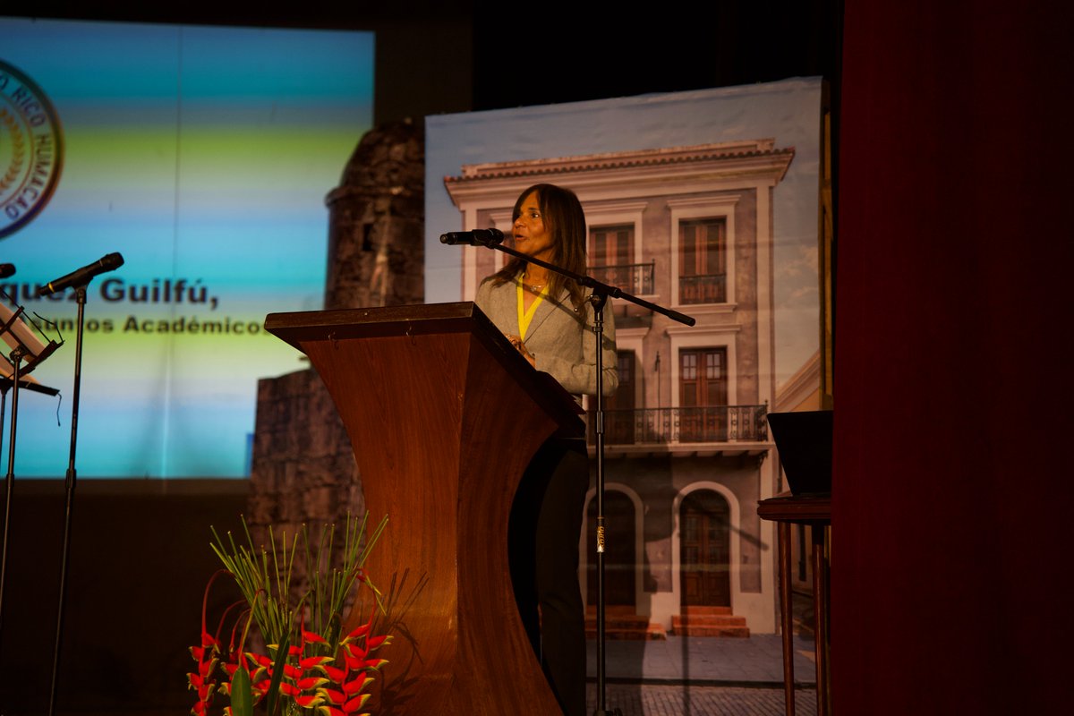 UPRHComunica's tweet image. Gran cierre del Mes de la Lengua y Cultura Puertorriqueña 2026 

Ayer, el Departamento de Español de la #UPRH celebró el emotivo cierre de una jornada académica y cultural dedicada al profesor, escritor, músico y promotor cultural Dr. Marcelino Canino Salgado, cuya obra ha sido