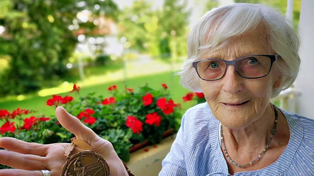 InMemoriamX's tweet image. RIP Ursula Donath, East German Runner
Bronze Medal at 1960 Summer Olympics in Rome (800m)
5x Medalist at the World Student Games
#InMemoriam #RIP