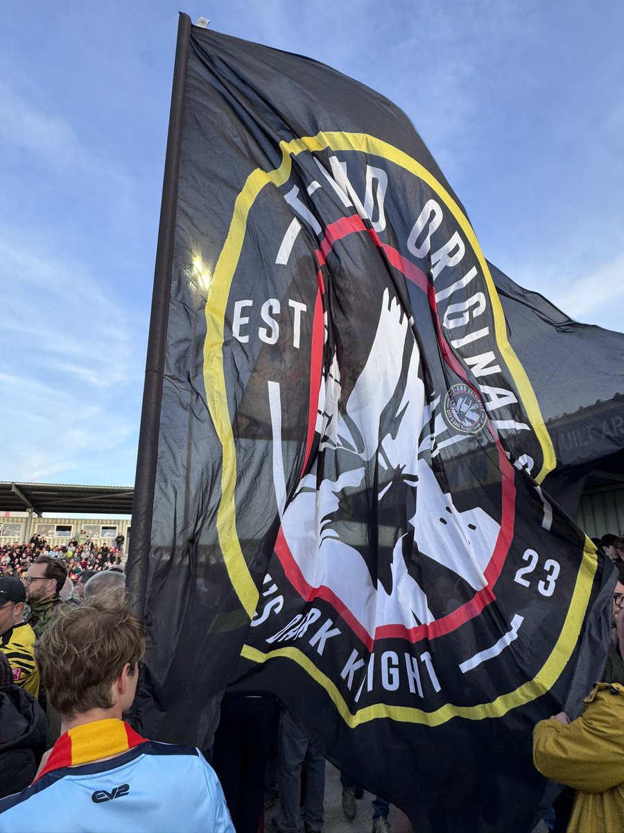jam_rugby's tweet photo. It’s a bit raucous, and some of the chanting is a tad suspect. Good fun though. Come on City #OneCity #glawsfamily https://t.co/qgOVg3Iwcv