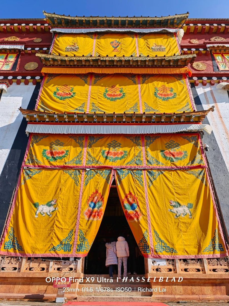 ayansonunigam's tweet image. OPPO Find X9 Ultra 🆚 Xiaomi 17 Ultra 

Which one takes better Photos ❓ 
23mm 

#OPPO #Xiaomi