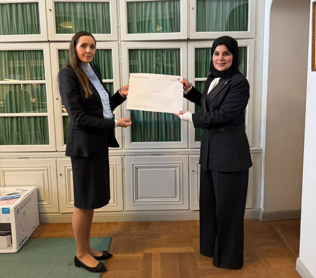 QNAEnglish's tweet image. HH the Amir Sends Written Message to King of #Sweden. #QNA
#Qatar
ow.ly/LM1h50YS0Le