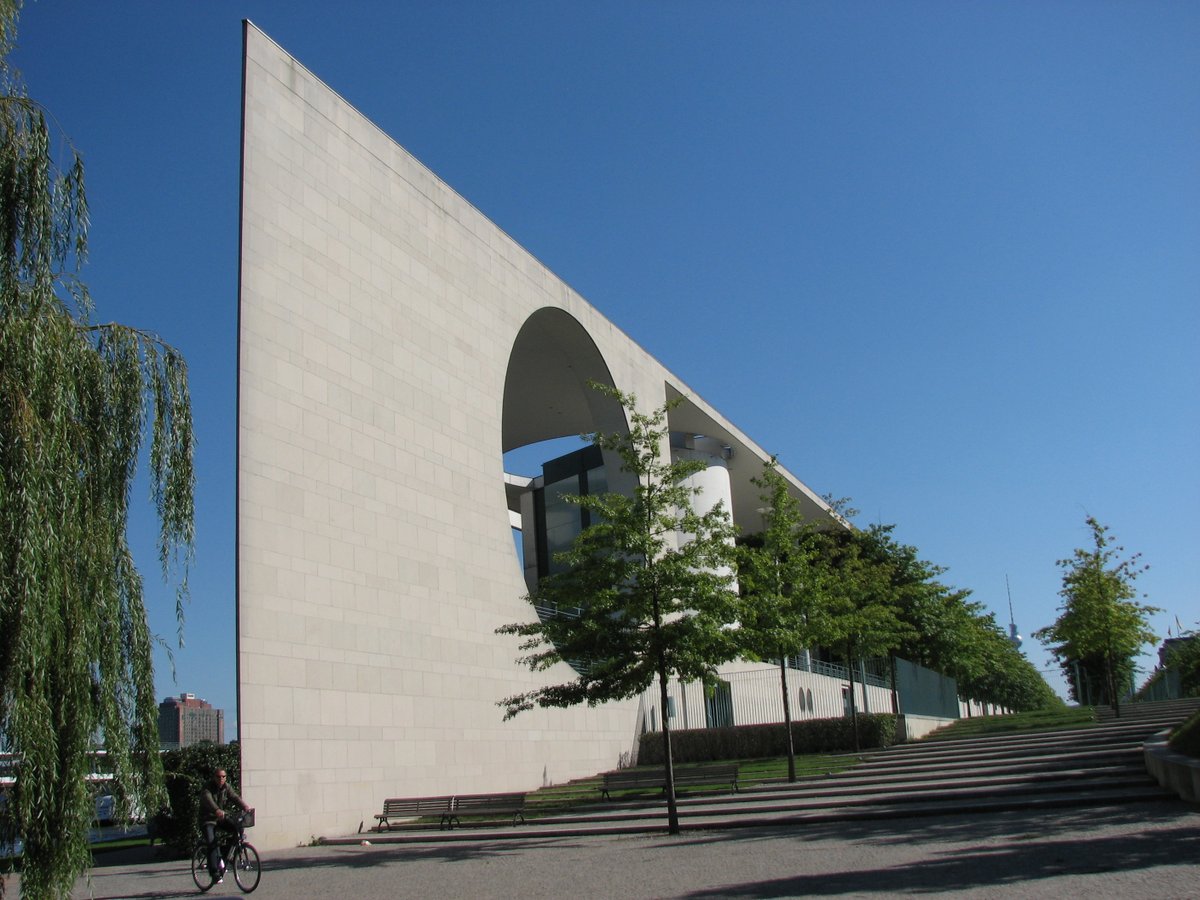 Oleg Danylov tweet media