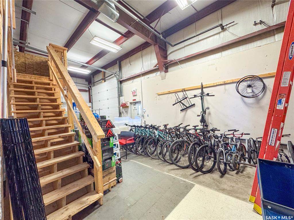 remax_pa's tweet image. #NEWLISTING
High Profile location For Lease; 5, 120 square feet of High-Profile flexible Space for Lease.
$15.50 per sqft MLS® SK034308
David Harradence ~ 961-6876