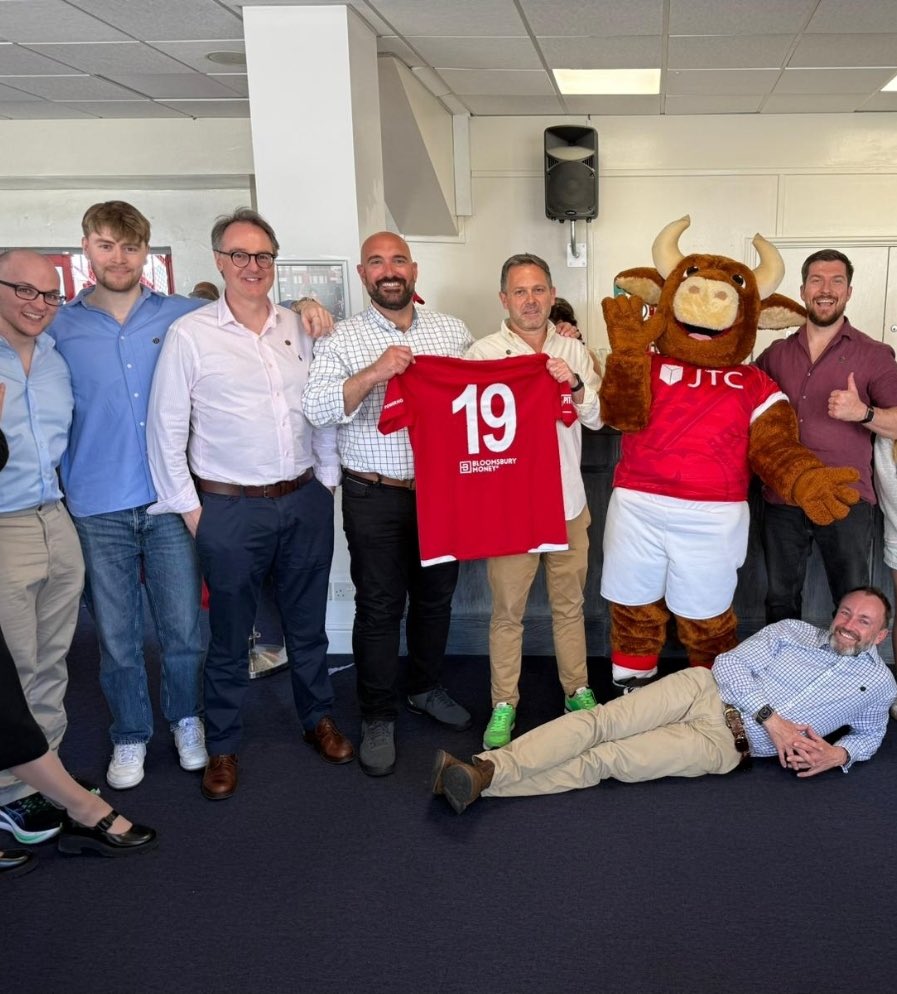 JerseyBullsFC's tweet photo. We’re delighted to welcome @BloomsburyMoney as our new back-of-shirt sponsor 🤝

This partnership goes beyond football — together, we’re committed to creating more opportunities for young people across Jersey to access and enjoy the game.

A huge thank you to the Bloomsbury Money team for their support and belief in what we’re building, both on and off the pitch.

Our new adidas home kit, now featuring Bloomsbury Money on the back, is available to pre-order now via our website.

Don’t miss out… secure yours today! 👕

#BackTheBulls