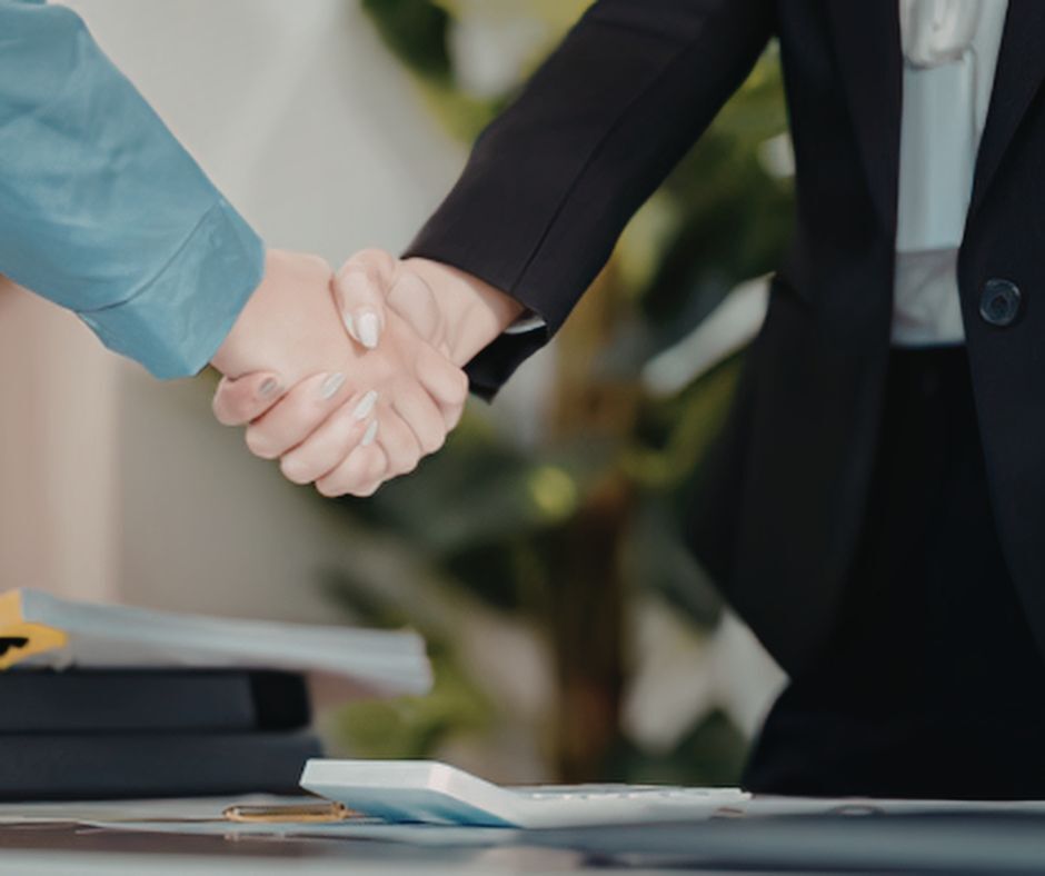 🤝 What is a joint venture and how does it relate to antitrust laws? This article breaks down the basics, benefits, and potential legal concerns of joint ventures. ⚖️

📖 Read more: tinyurl.com/36fwpyj2

#BonaLaw #Antitrust #JointVentures
